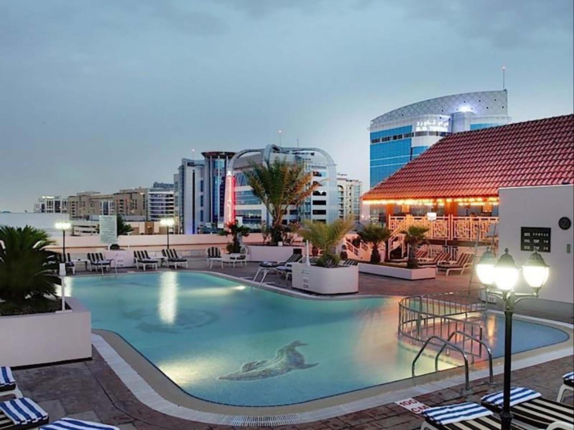 Knight Castle Hotel - Formerly Known As Carlton Palace Hotel Dubai Exteriör bild