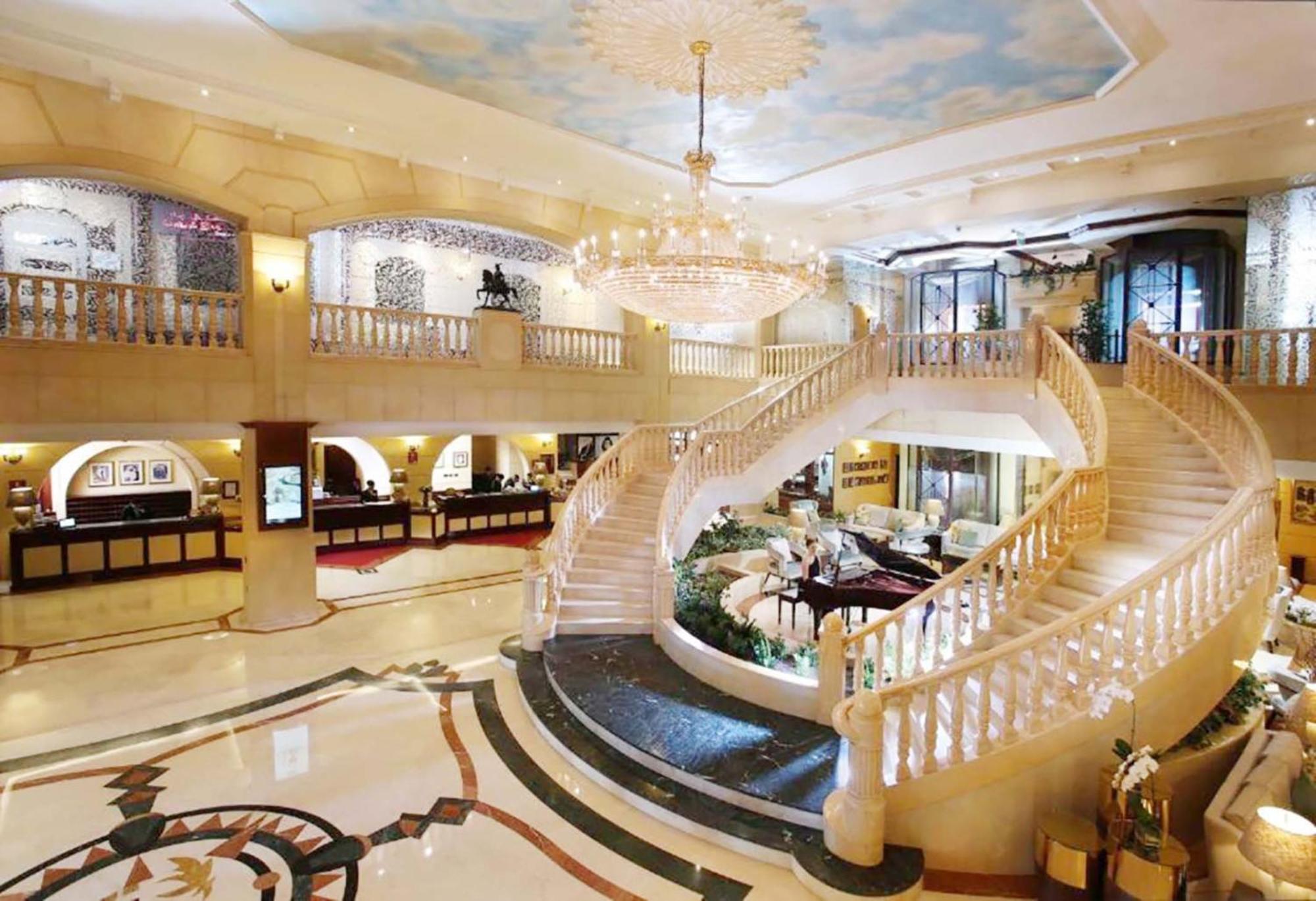 Knight Castle Hotel - Formerly Known As Carlton Palace Hotel Dubai Exteriör bild
