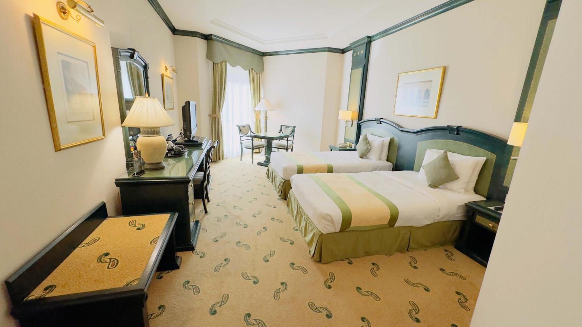 Knight Castle Hotel - Formerly Known As Carlton Palace Hotel Dubai Exteriör bild